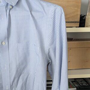 Jos A. Banks No Iron, Slim Fit Men's Button-down Dress Shirt